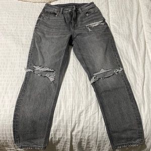 NWOT American eagle gray wash mom jeans